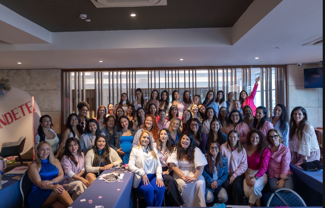 Comunidad de mujeres imparables